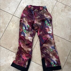 The North Face Red and Green Casual Bottoms
